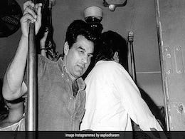 जेब काटते रंगे हाथ पकड़े गए थे धर्मेंद्र ! पुरानी फोटो वायरल जेब काटते रंगे हाथ पकड़े गए थे धर्मेंद्र ! पुरानी फोटो वायरल