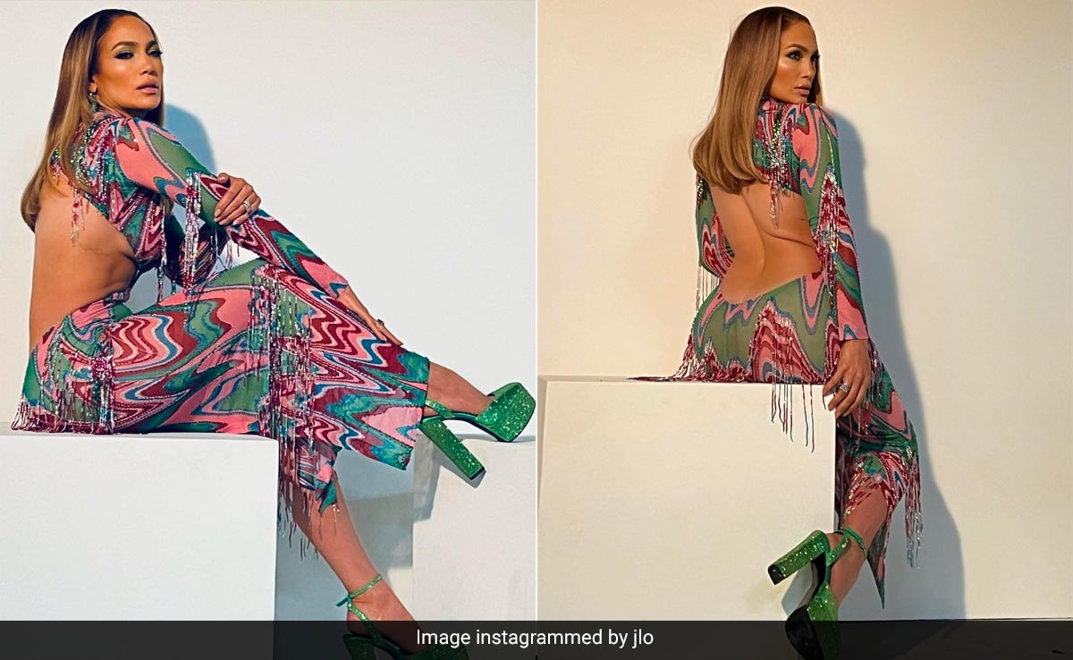 Fitness Inspiration Jennifer Lopez Proved That Even Back Rolls Can Be Embraced Confidently