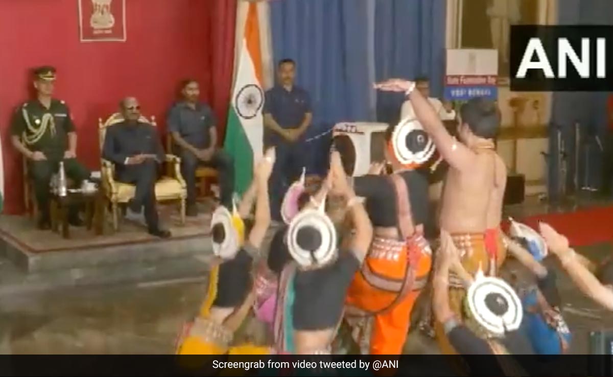 West Bengal Governor Organises State Foundation Day Event