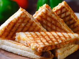Maggi Or Sandwich? This Weekend, Have The Best Of Both In This Maggi Sandwich Recipe