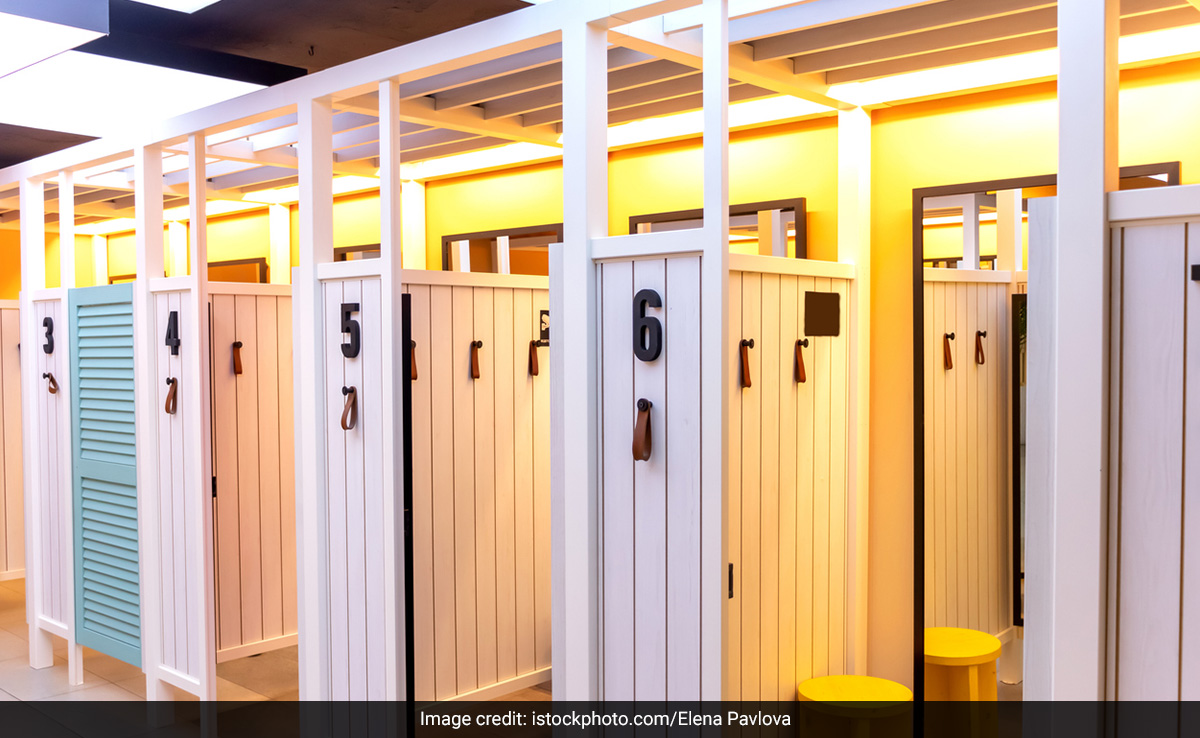 2 Arrested For Placing Mobile Camera In Change Room At Fashion Retail Outlet In Tamil Nadu