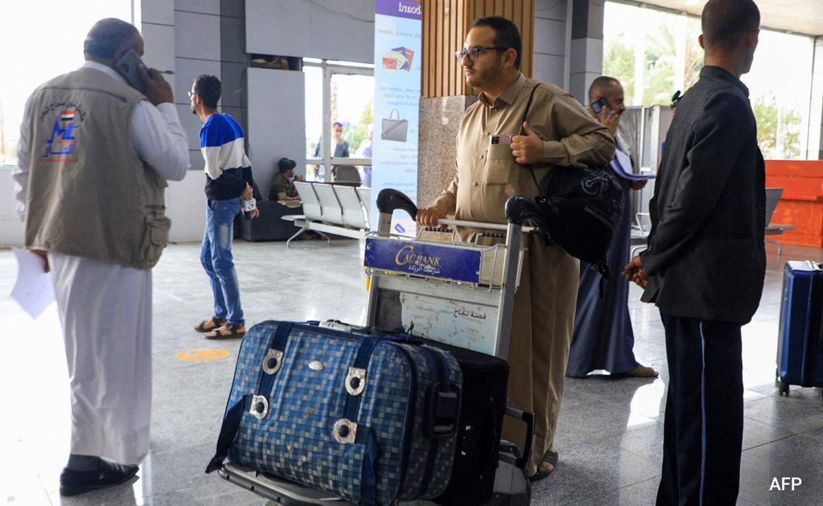 Plane Leaves Yemen Capital For Saudi, First Since 2016