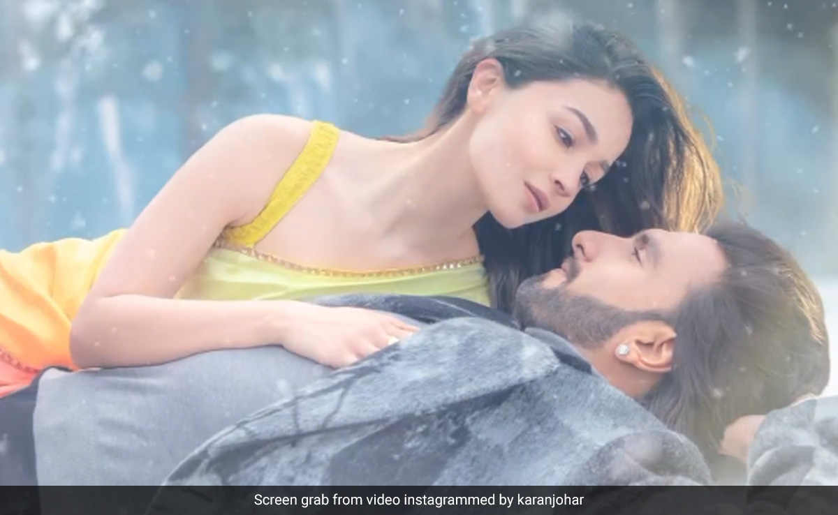 <i>Rocky Aur Rani Kii Prem Kahaani</i> Song <i>Tum Kya Mile</i> Teaser: Alia Bhatt-Ranveer Singh, Karan Johar's Magic