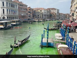 Venice Set To Prohibit Large Tourist Groups, Loudspeakers Venice Set To Prohibit Large Tourist Groups, Loudspeakers