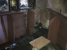Fire Breaks Out At Delhi's Maulana Azad Medical College, No Injuries Reported Fire Breaks Out At Delhi's Maulana Azad Medical College, No Injuries Reported