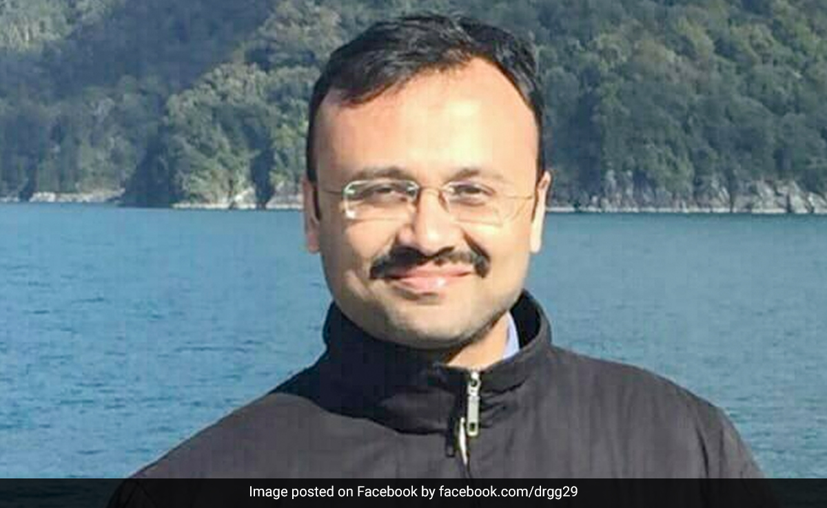 गुजरात : सैकड़ों सर्जरी करने वाले हृदय रोग विशेषज्ञ की दिल का दौरा पड़ने से मौत