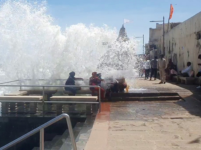 Anxiety, Chaos At Mumbai Airport As Cyclone Biparjoy Hits Flight Ops