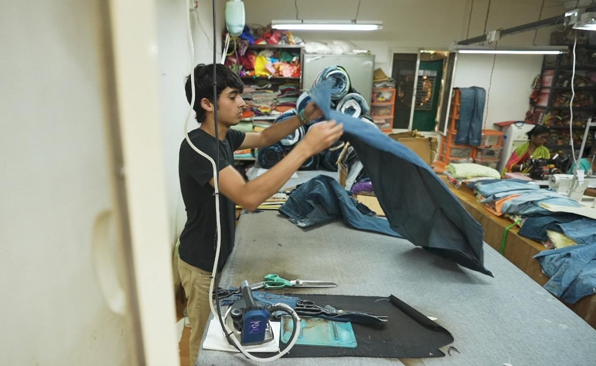 Project Jeans Turns Discarded Denim Into Sleeping Bags - Vimarsana News