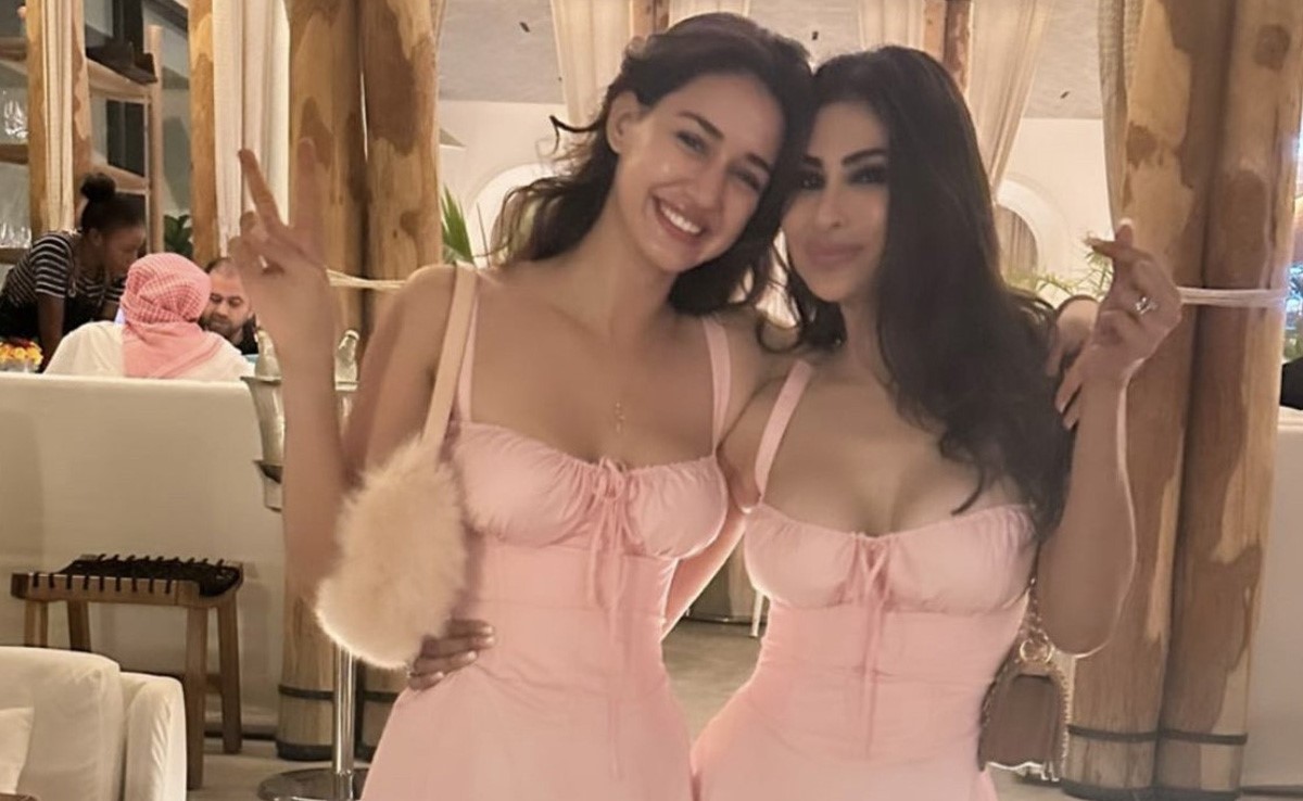 When Disha Patani And Mouni Roy Were Pretty In Pink And "Twinning" In Mini Dresses