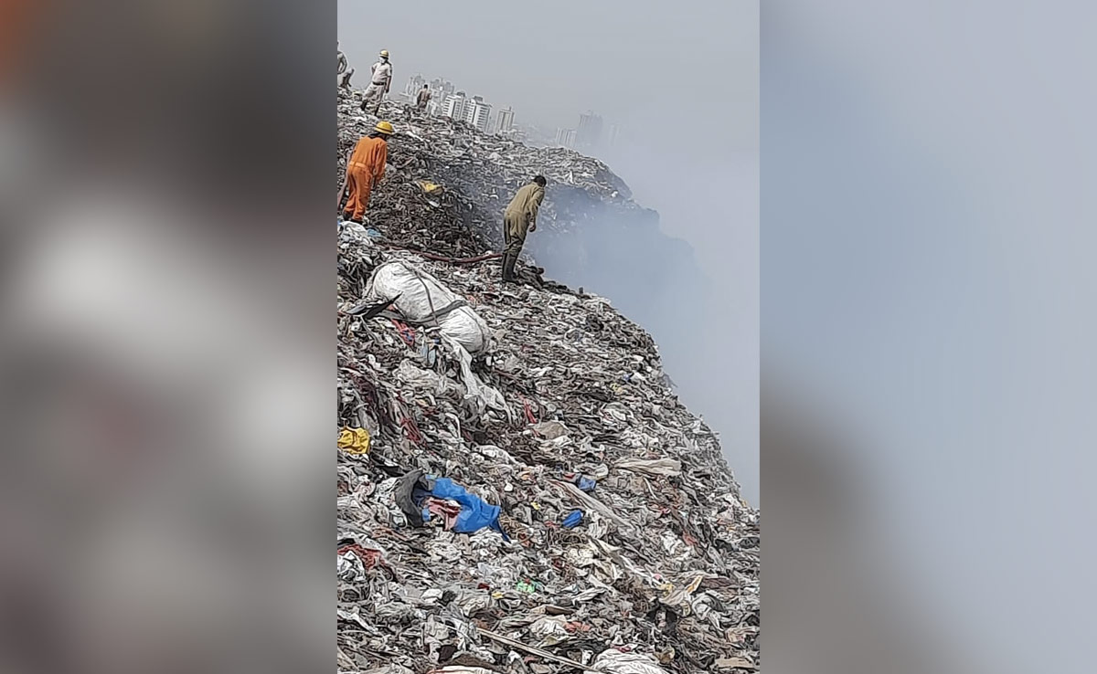 Fire At Ghazipur Landfill Site In Delhi, 13 Fire Engines At Spot