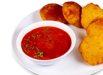 How To Make Spicy Maharashtrian Patwadi Rassa At Home (Easy Recipe Inside) How To Make Spicy Maharashtrian Patwadi Rassa At Home (Easy Recipe Inside)