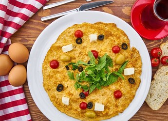 Love Omelette? Then You Must Try This Salami Omelette! Love Omelette? Then You Must Try This Salami Omelette!