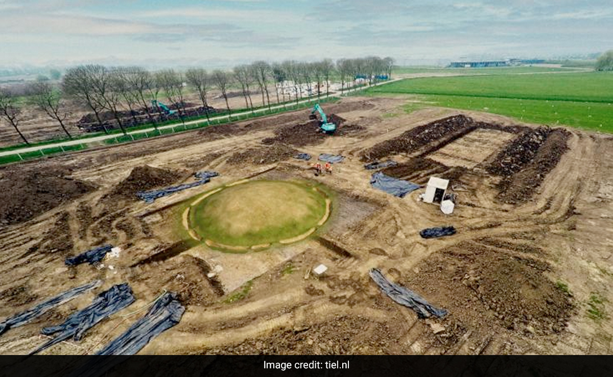 Archaeologists Discover 4,000-Year-Old 'Stonehenge' Burial Ground In Netherlands