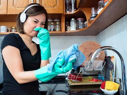 Bye-Bye Greasy Smell! 5 Kitchen Hacks For A Fresh And Funk-Free Cooking Experience Bye-Bye Greasy Smell! 5 Kitchen Hacks For A Fresh And Funk-Free Cooking Experience