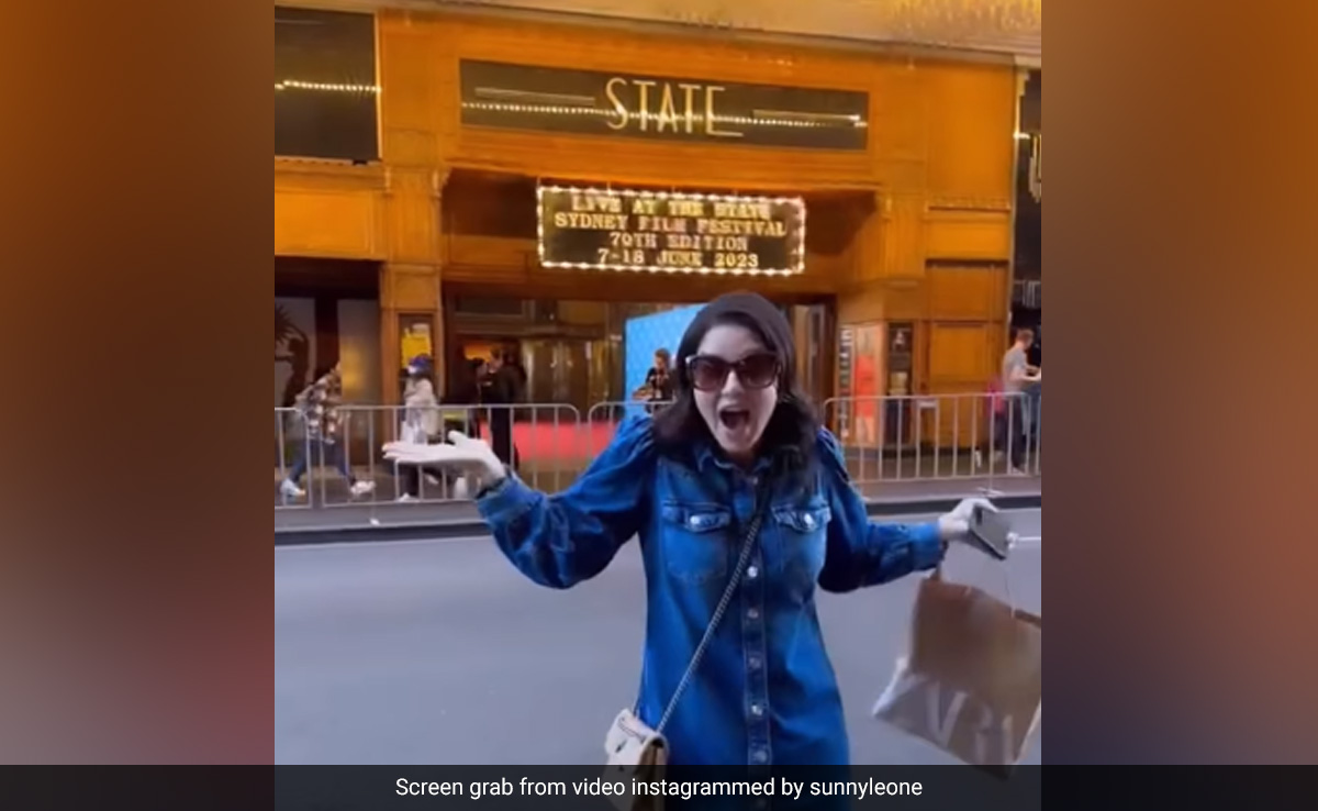 Ahead Of <i>Kennedy</i> Screening In Sydney, Sunny Leone Posted This