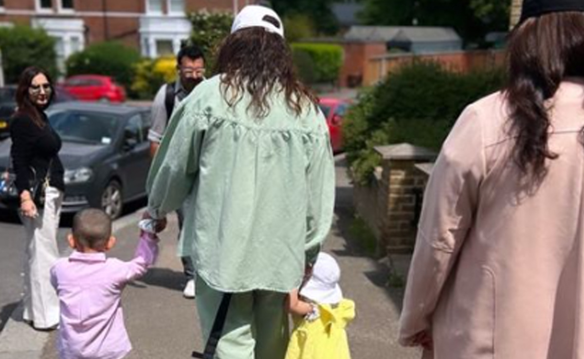 New Day, New Pic Of Mom Priyanka Chopra Enjoying "Summer Days" With Her Daughter Malti Marie