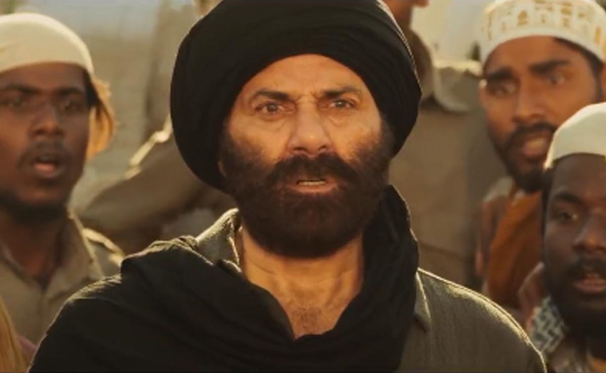 गदर 2 का ट्रेलर रिलीज, तारा सिंह और सकीना के फैंस ने दिया रिएक्शन