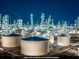 Five Big Oil Companies Set To Reward Investors With Historic $100 Billion in 2023 Five Big Oil Companies Set To Reward Investors With Historic $100 Billion in 2023