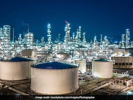 UK Oil Major Shell Says Not In Talks To Buy Rival BP UK Oil Major Shell Says Not In Talks To Buy Rival BP