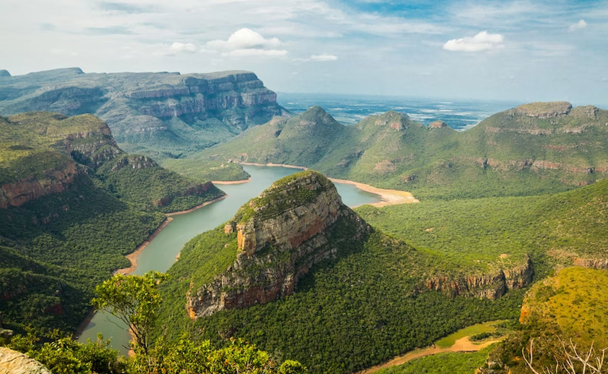 Planning to study in South Africa? Check the list of top universities