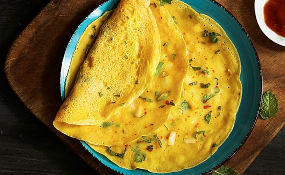 Moong dal helps lower bad cholesterol and regulates your blood pressure