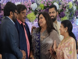 At Abishek Ambareesh's Wedding Reception, Superstar Chiranjeevi, Shatrugan Sinha And Others At Abishek Ambareesh's Wedding Reception, Superstar Chiranjeevi, Shatrugan Sinha And Others
