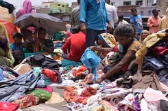 Meet The Waghris, India's Invisible Recyclers, Collecting Old Clothes From Doorstep Meet The Waghris, India's Invisible Recyclers, Collecting Old Clothes From Doorstep