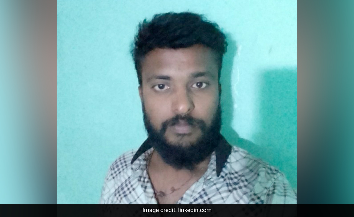 Taxi Driver Flashes Bengaluru Woman, Uber Takes Action After LinkedIn Post Goes Viral