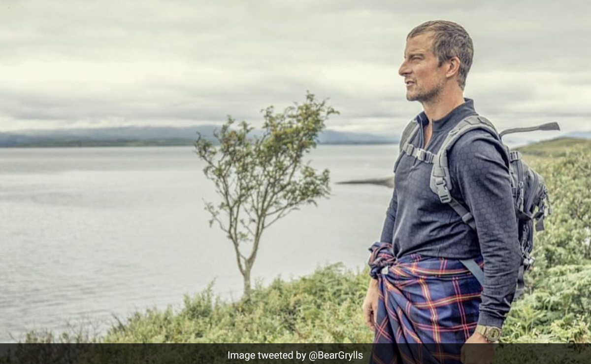 Bear Grylls Tweets Picture Wearing <i>'Lungi'</i>, Hints At Next Guest