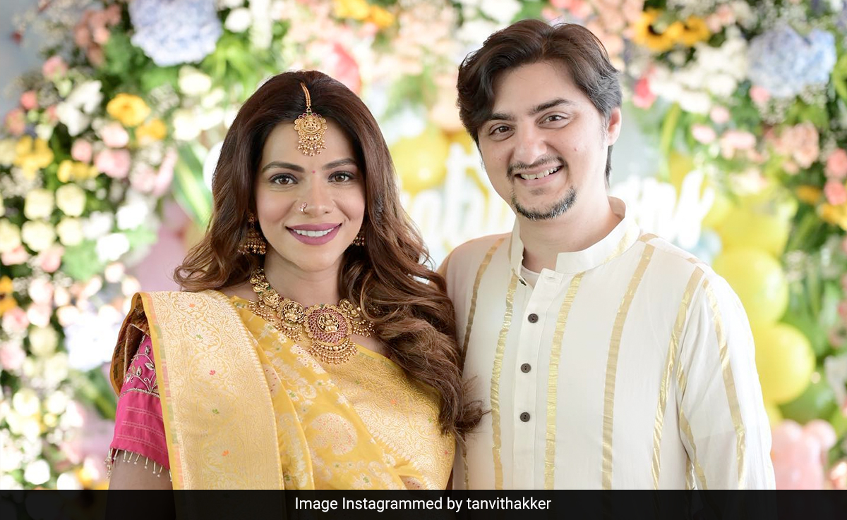 'गुम हैं किसी के प्यार में' एक्ट्रेस तन्वी ठक्कर बनीं मां, पति आदित्य कपाड़िया संग शेयर की बेटे की पहली तस्वीर