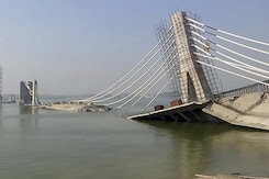 Bihar Bridge Collapses Like Pack Of Cards: Construction Quality Under Scanner Bihar Bridge Collapses Like Pack Of Cards: Construction Quality Under Scanner