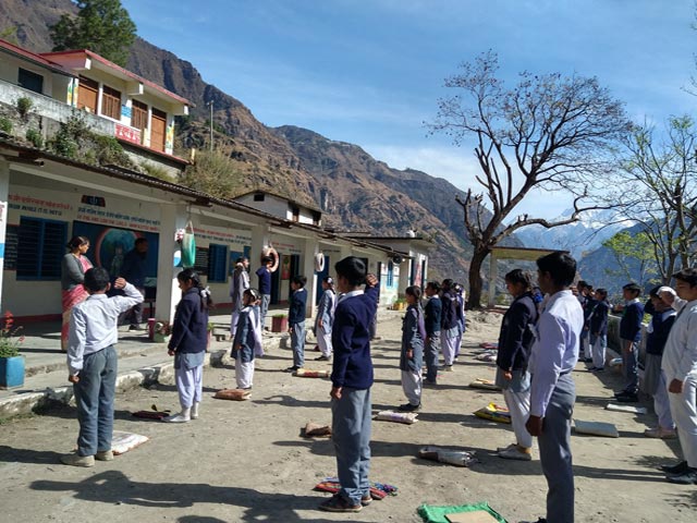 What Is The Focus Of Dettol India's Climate Resilient Schools?