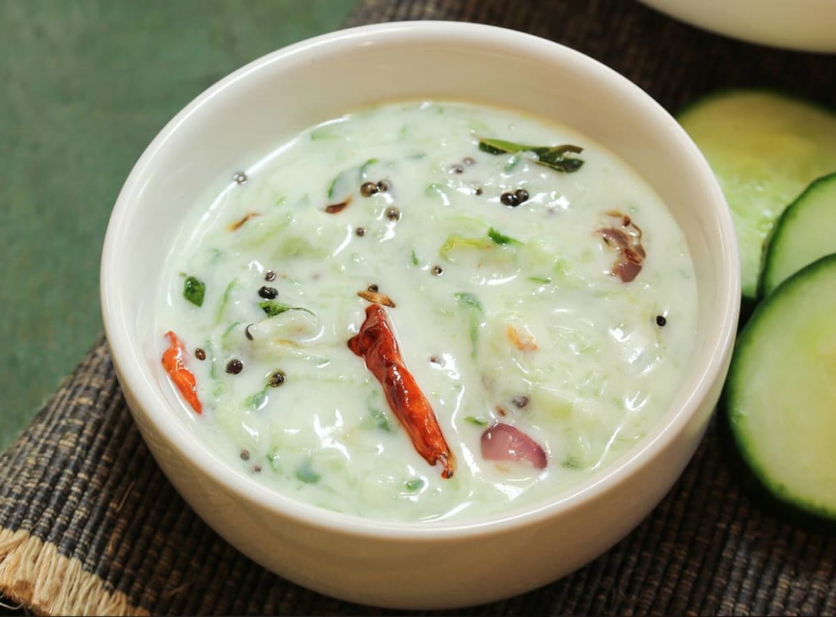 Chia Seeds Raita with Fresh Vegetables