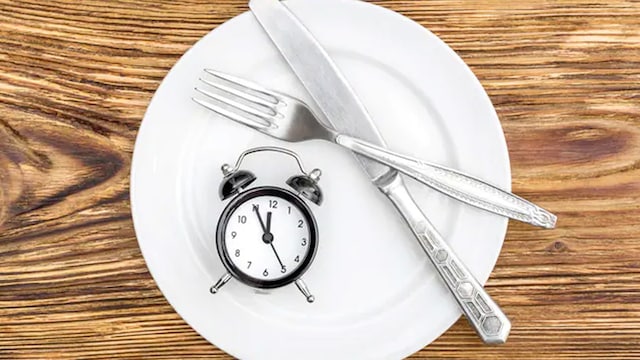 Intermittent Fasting Does Not Improve Metabolic Health Without Calorie Reduction, Finds Study