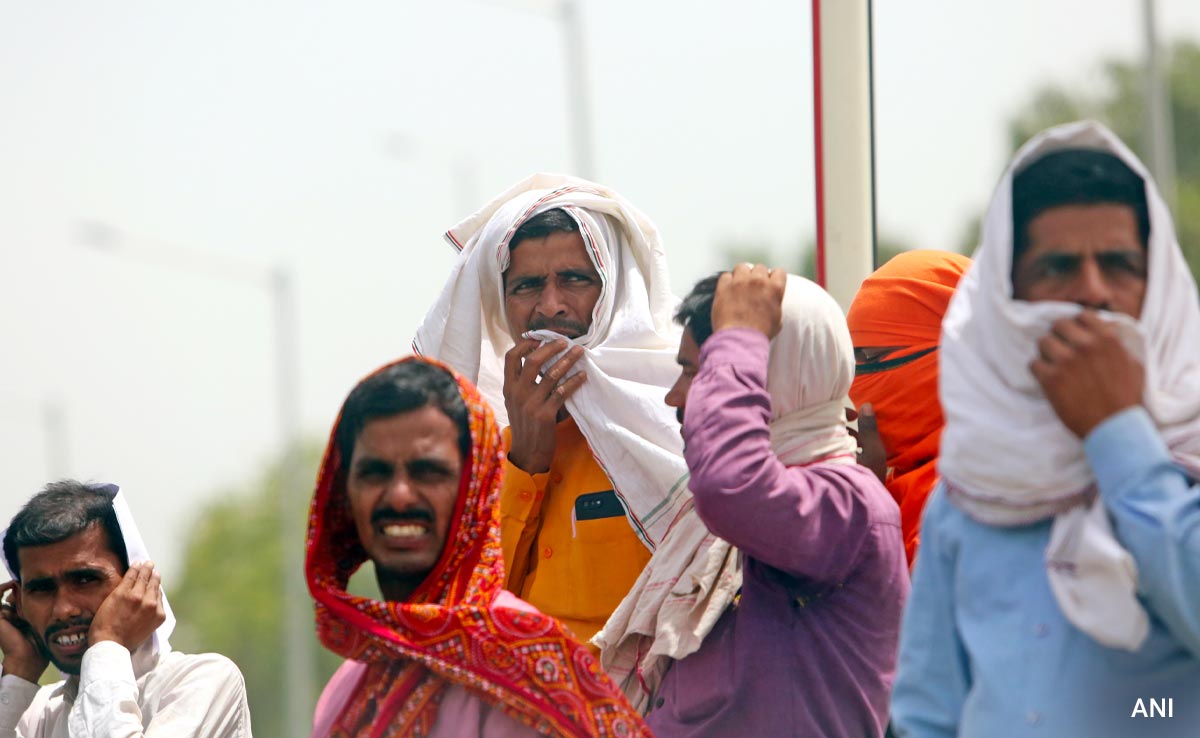 Amid Heatwave Hospitalisations, Centre Rushes Team To Worst-Hit States
