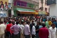 पश्चिम बंगाल में पंचायत चुनाव के दौरान राजनीतिक हिंसा को लेकर बढ़ रही चिंता पश्चिम बंगाल में पंचायत चुनाव के दौरान राजनीतिक हिंसा को लेकर बढ़ रही चिंता