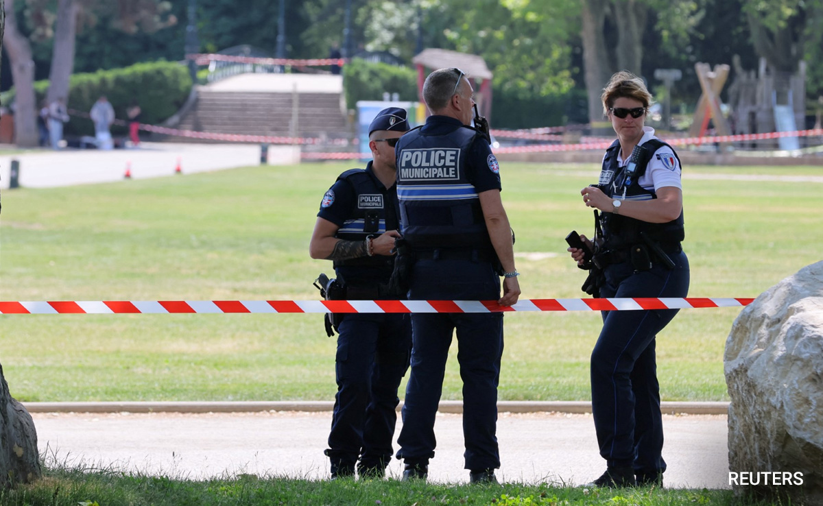 2 Children Injured In France Stabbing "Still Critical"