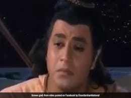 आदिपुरुष के राघव की लोकप्रियता के बीच लोग भूले नहीं है दूरदर्शन के राम, अरुण गोविल को देख पांव में गिर गई यह महिला- देखें वीडियो आदिपुरुष के राघव की लोकप्रियता के बीच लोग भूले नहीं है दूरदर्शन के राम, अरुण गोविल को देख पांव में गिर गई यह महिला- देखें वीडियो