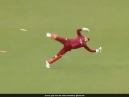 Watch: Jos Buttler Takes "Gravity Defying Catch" During T20 Blast Match Watch: Jos Buttler Takes "Gravity Defying Catch" During T20 Blast Match