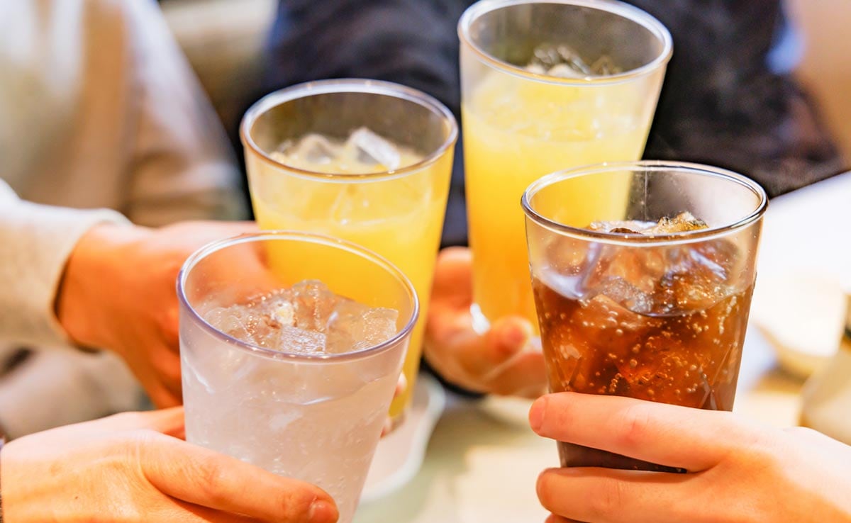 What Are Some Carbonated Drinks