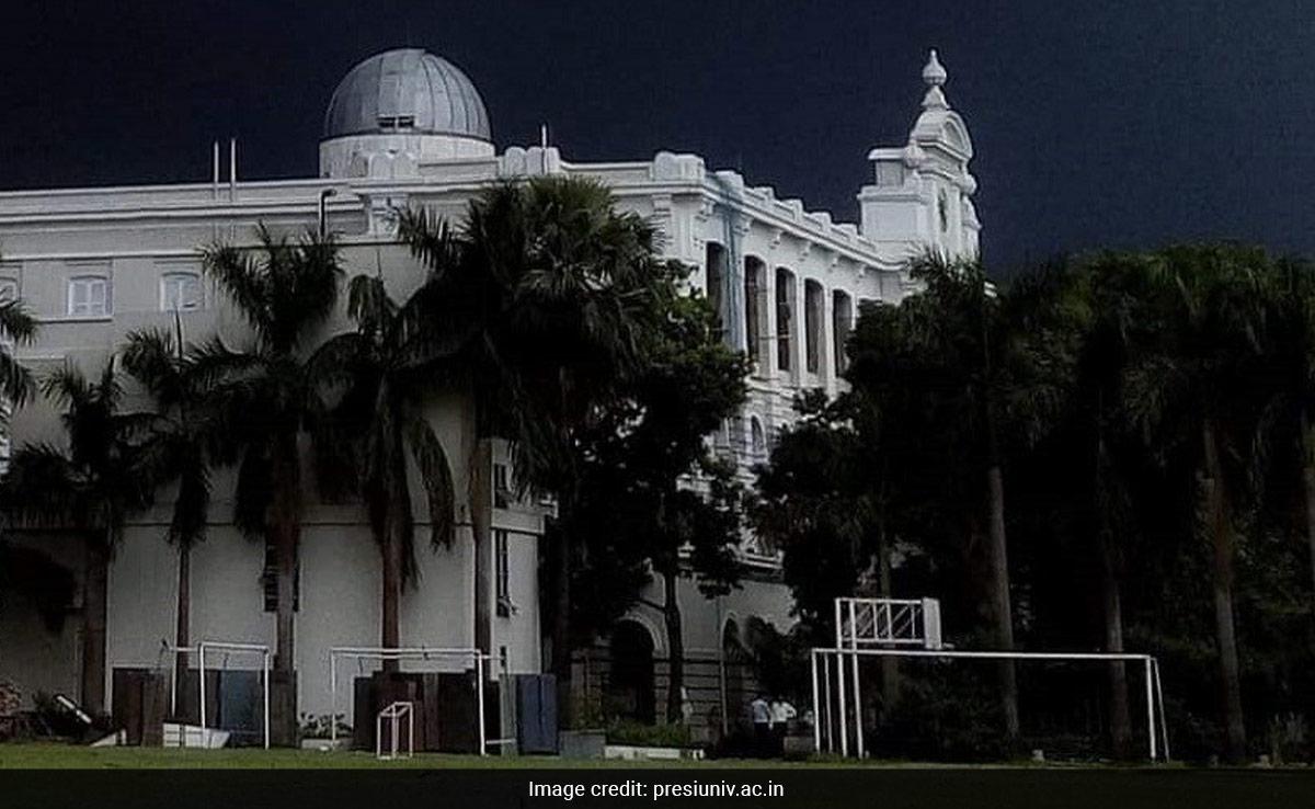 Protesting Students Confine Presidency University Dean To Office For 2 Days