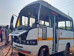 30 Children Injured, 1 Person Dead As School Bus Overturns In Jaisalmer 30 Children Injured, 1 Person Dead As School Bus Overturns In Jaisalmer