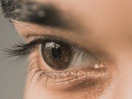 5 Silent Symptoms Of Fatty Liver Disease You Can Easily Spot Just By Looking At Your Eyes