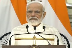 "एक दूसरे के मुद्दों को ध्यान में रखते हुए साथ काम करना जरूरी" - श्रीलंका से द्विपक्षीय वर्ता के बाद PM मोदी "एक दूसरे के मुद्दों को ध्यान में रखते हुए साथ काम करना जरूरी" - श्रीलंका से द्विपक्षीय वर्ता के बाद PM मोदी