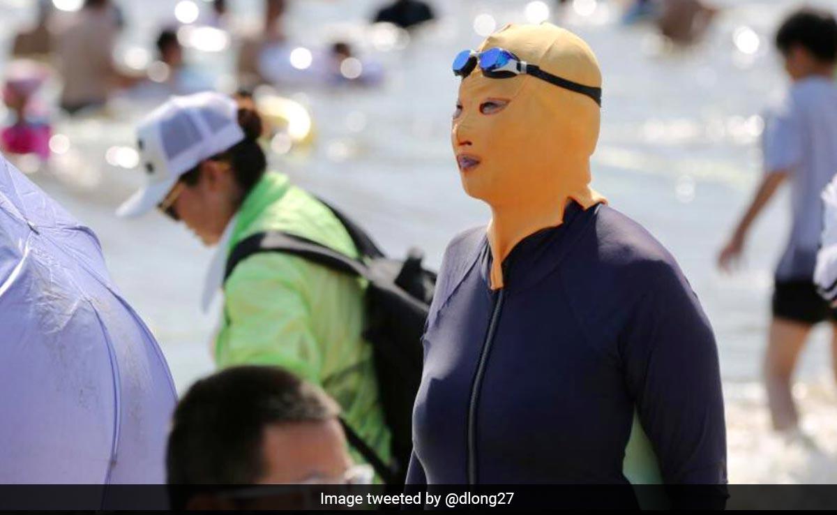 People In China Have Resorted To 'Facekinis' As Temperatures Soar