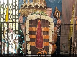 क्या आप जानते हैं सावन में शिवलिंग की इस तरह पूजा करने से 9 ग्रह रहते हैं शांत क्या आप जानते हैं सावन में शिवलिंग की इस तरह पूजा करने से 9 ग्रह रहते हैं शांत