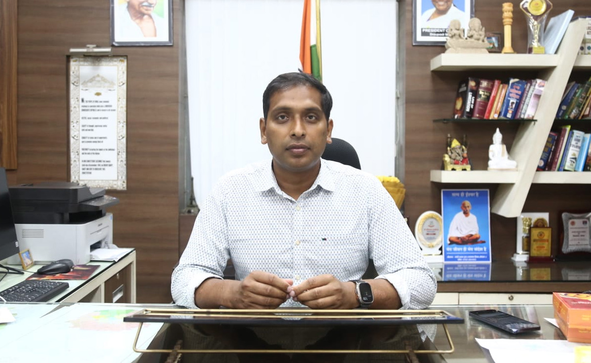 भोपाल : राजधानी को भी सफाई में नंबर वन बना देंगे कलेक्टर आशीष सिंह