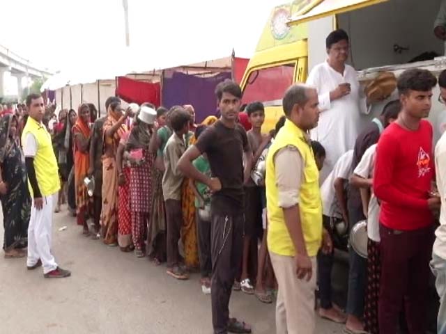 Ground Report - "2-Hour Queue For Food": Thousands Helpless In Flood-Hit Delhi