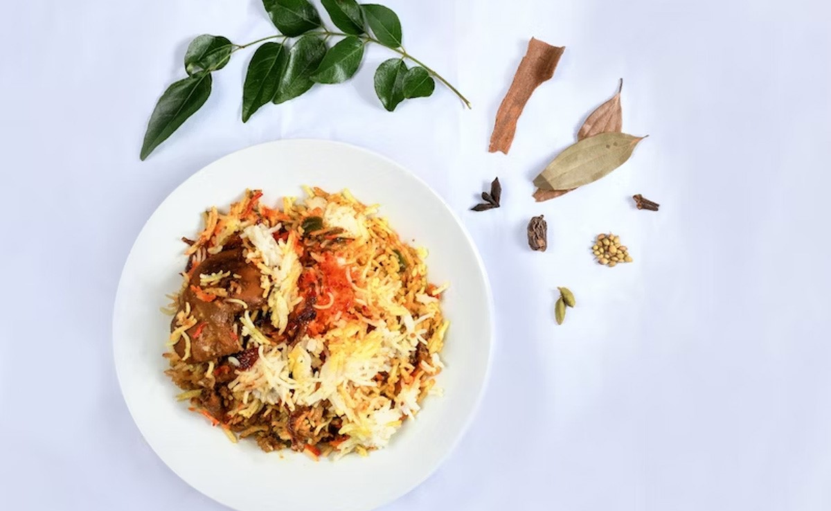 Order These 7 Lesser-Known Versions Of <i>Biryani</i> For A Lip-Smacking Experience