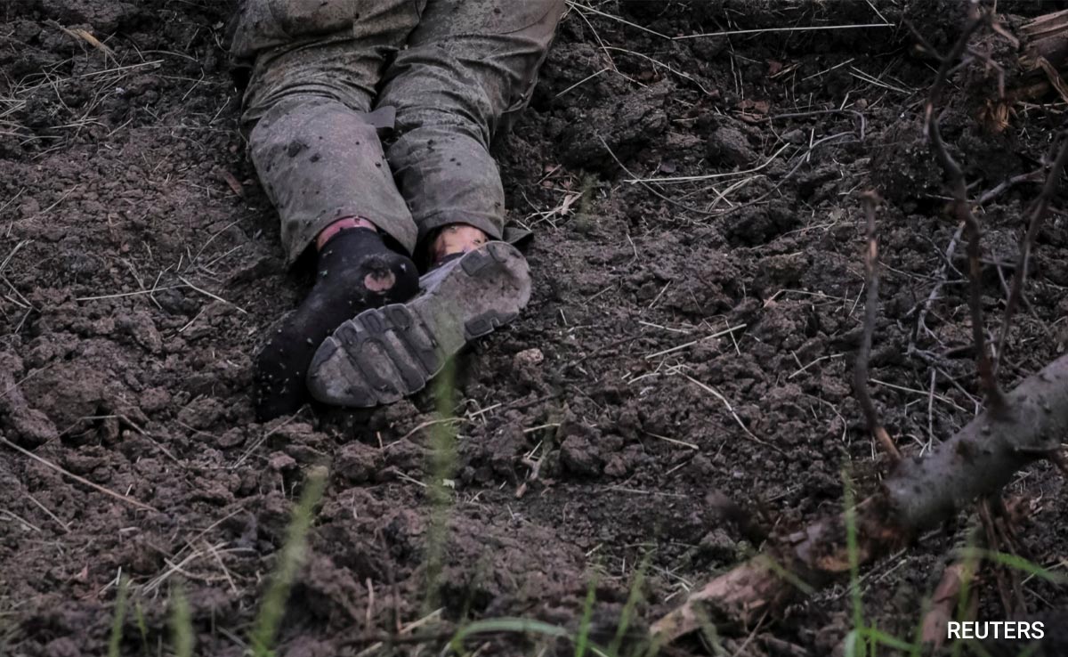 Russian General Sacked After Accusing Top Brass Of Failing Soldiers